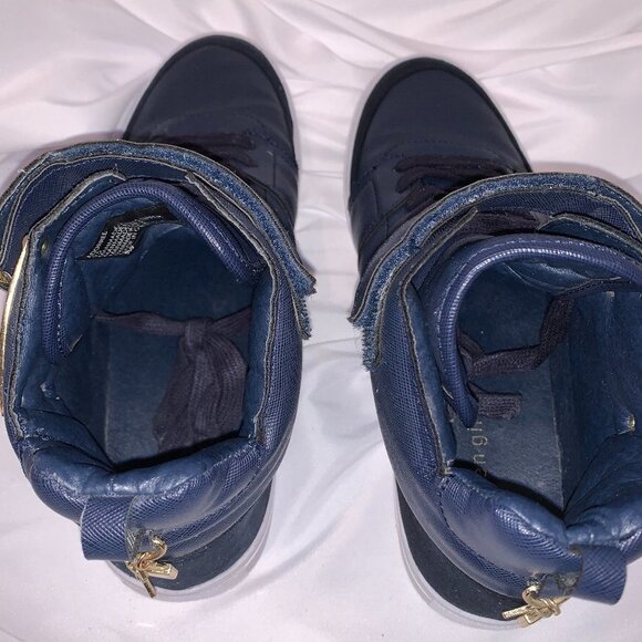 Madden Girl Adorree Lock + Key High-Top Sneaker - Picture 10 of 11